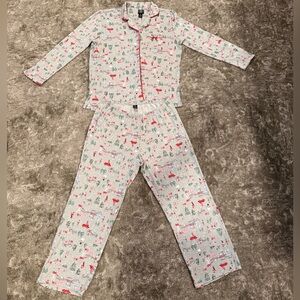 Laura Ashley Women's Gray Red Green Christmas Holiday Pajama Set Shirt Pants XL